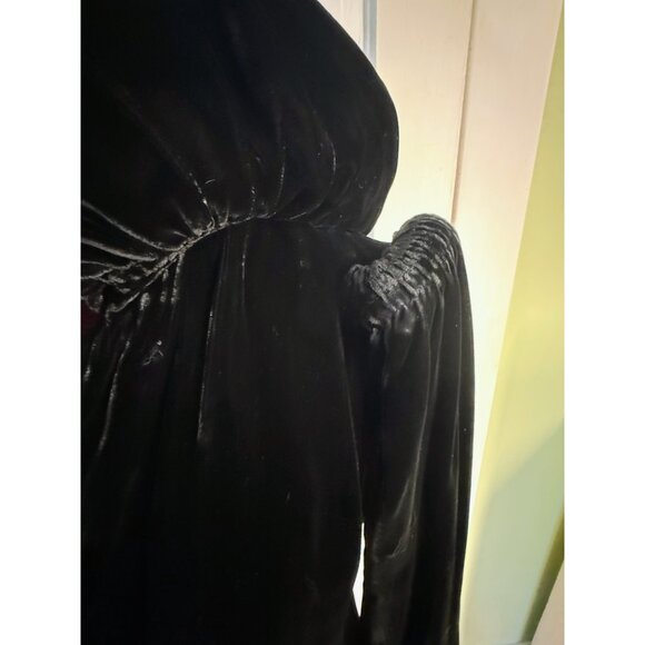 Antique 1920s Silky Velvet Black Opera Coat/Robe Puffed Collar/Sleeves - Picture 4 of 16